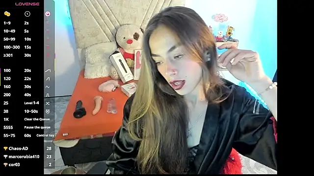 Snapshot of Mia_Victoria22 chatting on 07/14/26, 02:05 Mia Victoria22 online show from 07/14/26, 02:05
