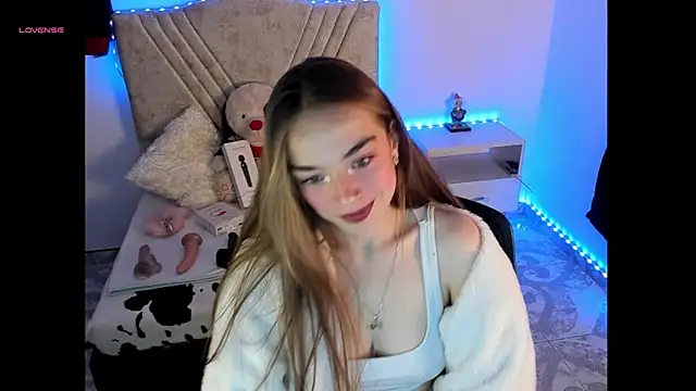 Snapshot of Mia_Victoria22 chatting on 04/09/26, 03:08 Mia Victoria22 online show from 04/09/26, 03:08