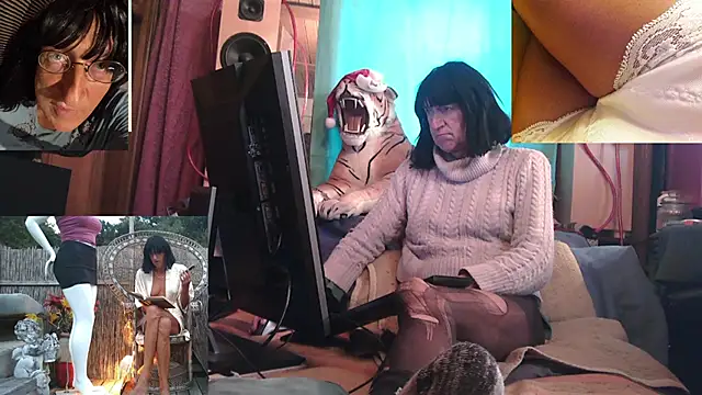 SissiDomination online show from 12/22/25, 12:05