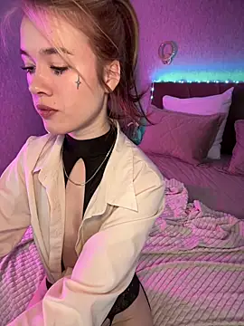 Snapshot of Marryme- chatting on 02/26/26, 01:11 Marryme- online show from 02/26/26, 01:11