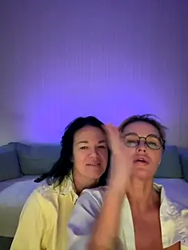 PleasureWeCouple online show from 10/18/25, 04:09
