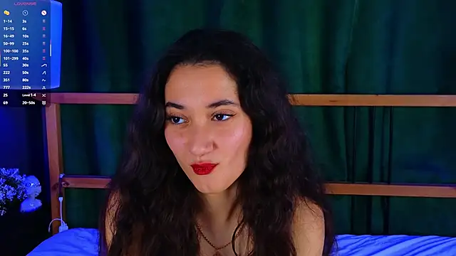 BettyMaldonado online show from 11/16/25, 06:40