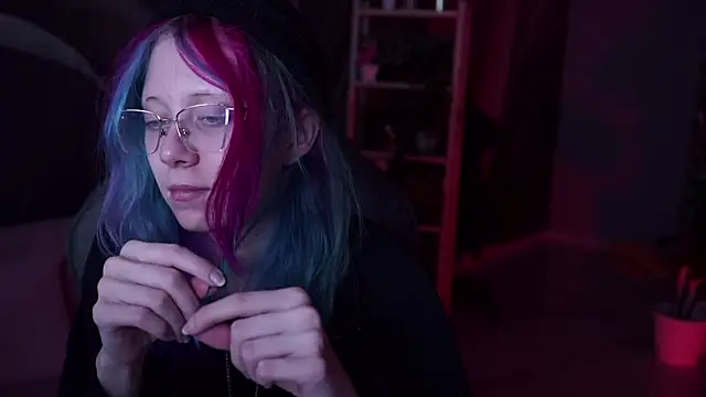 SakuraBliss online show from 11/14/25, 11:14