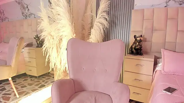 AdharaSweet1  online show from 03/28/26, 07:42