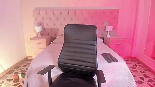 AdharaSweet1  online show from 03/03/26, 07:26