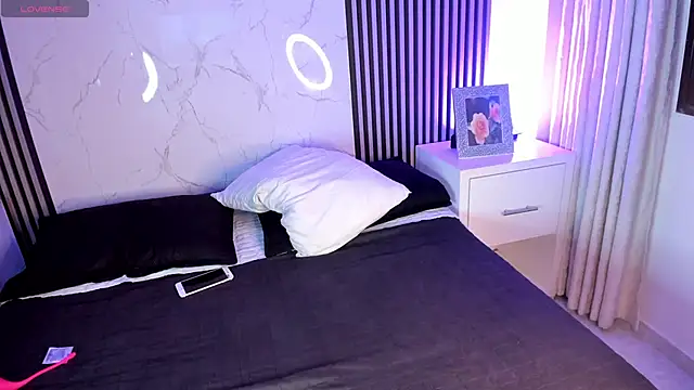 AdharaSweet1  online show from 09/17/25, 07:10