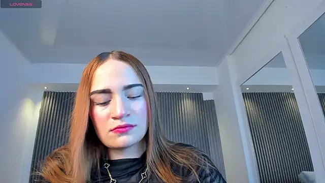 MadisonAnngel online show from 10/29/25, 06:40