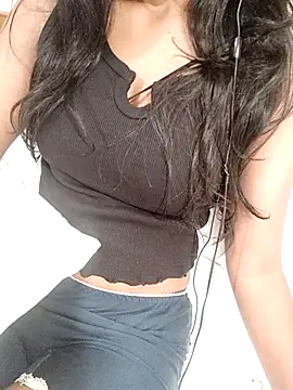 trending tamizhachii online show from 09/27/25, 04:40