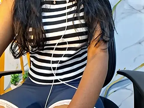 trending tamizhachii online show from 02/14/26, 07:25