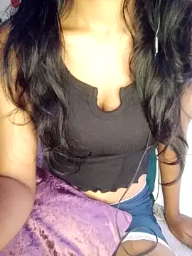 trending tamizhachii online show from 10/18/25, 03:41