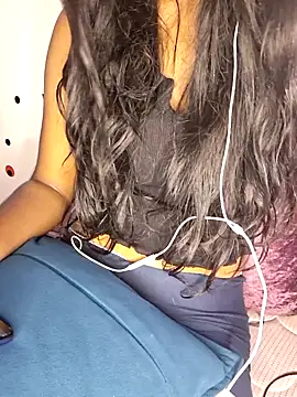 trending tamizhachii online show from 11/13/25, 07:23