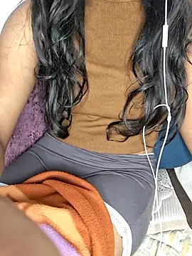 trending tamizhachii online show from 12/13/25, 08:04