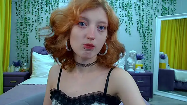 MistyMarlo online show from 09/22/25, 05:08