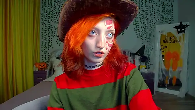 MistyMarlo online show from 10/27/25, 06:09