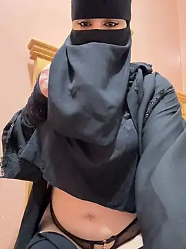  Laiali  online show from 04/15/26, 04:00