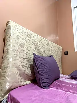  Laiali  online show from 12/03/25, 11:20