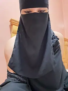  Laiali  online show from 03/31/26, 01:57