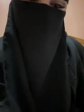  Laiali  online show from 03/23/26, 03:12