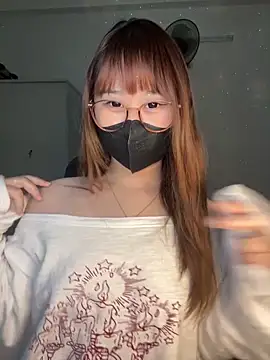 Meowyeuk6 online show from 02/03/26, 04:01