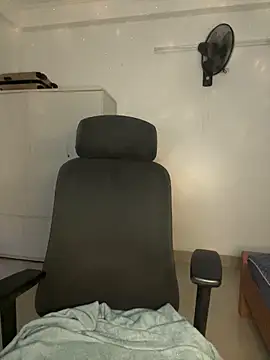 Meowyeuk6 online show from 02/08/26, 08:45