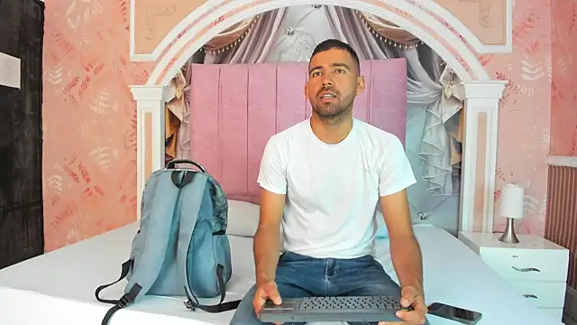 magnus serket online show from 01/07/26, 11:48