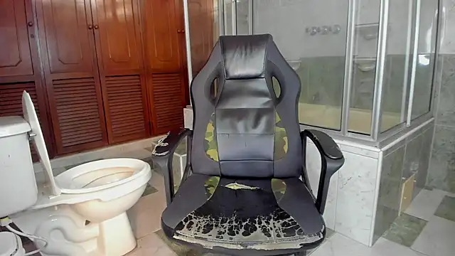 magnus serket online show from 10/04/25, 11:34