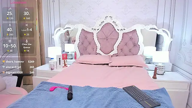 Sofi naughty18 online show from 10/09/25, 10:05