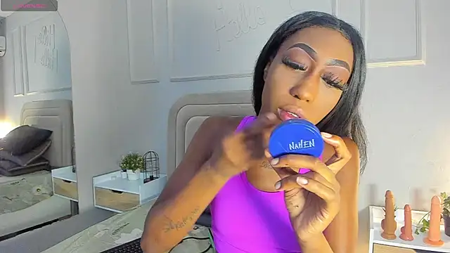 Anamonrroe online show from 02/04/26, 07:53