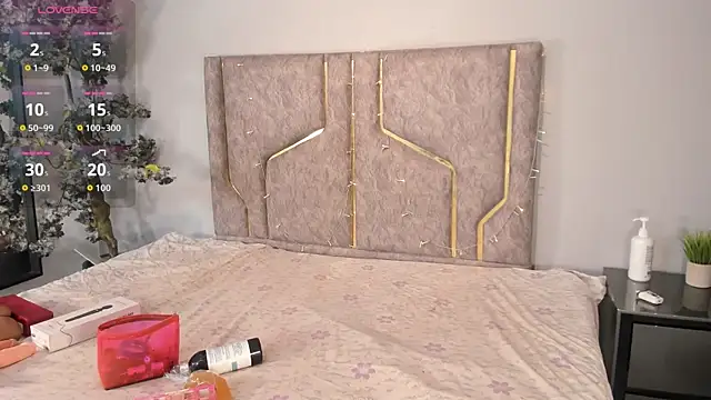 Anamonrroe online show from 01/10/26, 08:04