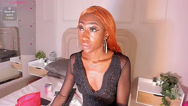 Anamonrroe online show from 09/18/25, 01:58