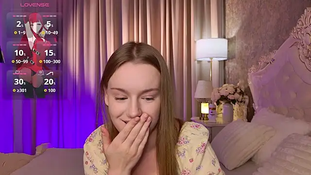 Lucy Shaw online show from 11/26/25, 06:46