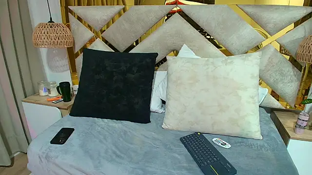 Snapshot of Scarlett_Vegaa chatting on 09/24/25, 10:33 Scarlett Vegaa online show from 09/24/25, 10:33