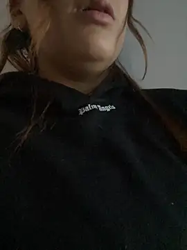 MacarenaRosse online show from 11/30/25, 08:20