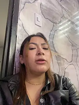 MacarenaRosse online show from 11/28/25, 07:58