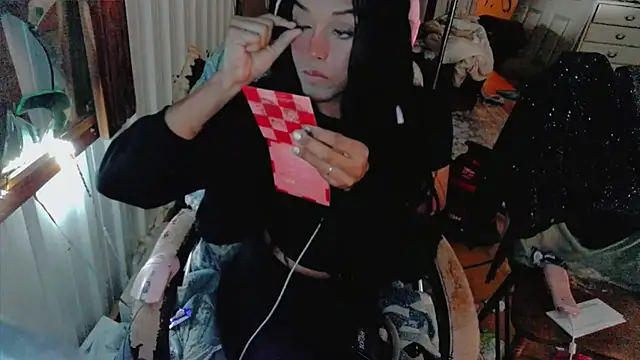 HTXBBY3130 online show from 11/03/25, 04:39