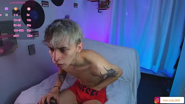 Snapshot of Nick_Bangover_ chatting on 01/09/26, 05:42 Nick Bangover online show from 01/09/26, 05:42