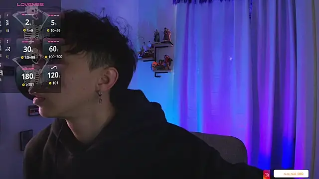 Snapshot of Nick_Bangover_ chatting on 12/13/25, 08:04 Nick Bangover online show from 12/13/25, 08:04