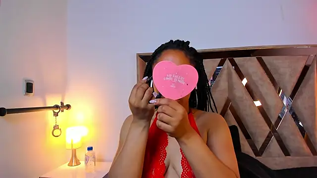 Katy ortiiz online show from 04/08/26, 11:33