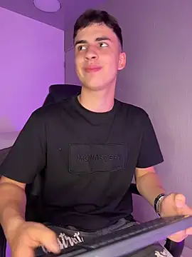 AdrianRinaldi online show from 03/15/26, 08:05