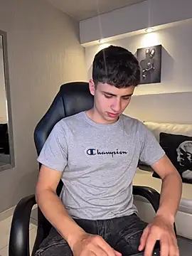 AdrianRinaldi online show from 04/11/26, 08:01