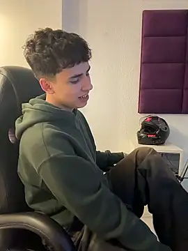 AdrianRinaldi online show from 01/07/26, 08:03