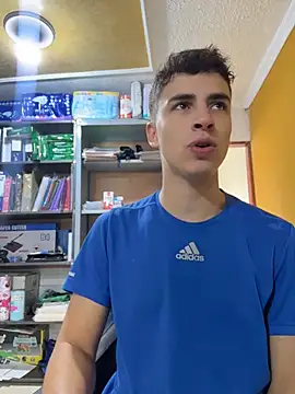AdrianRinaldi online show from 04/20/26, 02:07