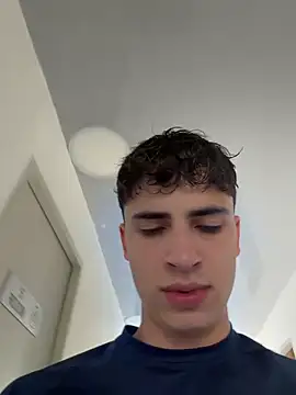 AdrianRinaldi online show from 02/05/26, 08:04