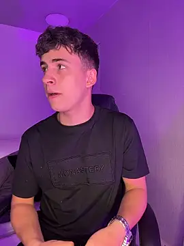 AdrianRinaldi online show from 03/12/26, 08:02