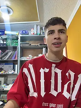 AdrianRinaldi online show from 05/01/26, 03:50