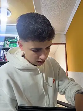 AdrianRinaldi online show from 05/21/26, 01:52