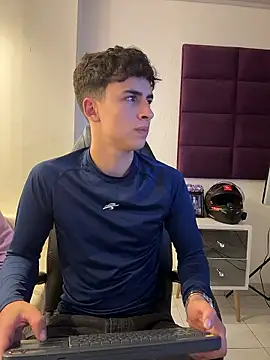 AdrianRinaldi online show from 01/08/26, 08:04