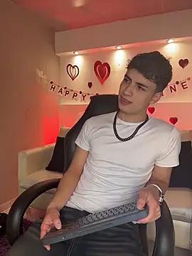 AdrianRinaldi online show from 02/15/26, 08:08