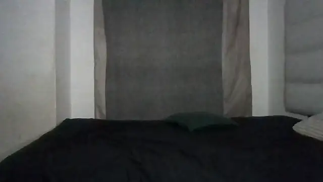 Snapshot of SexyNonnyy chatting on 09/19/25, 11:42 SexyNonnyy online show from 09/19/25, 11:42