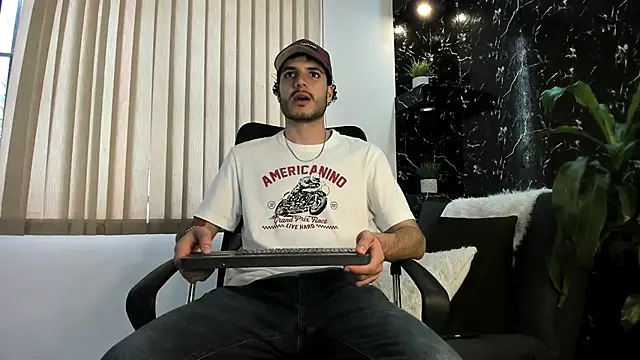 Rafael Mendezz online show from 11/20/25, 08:42